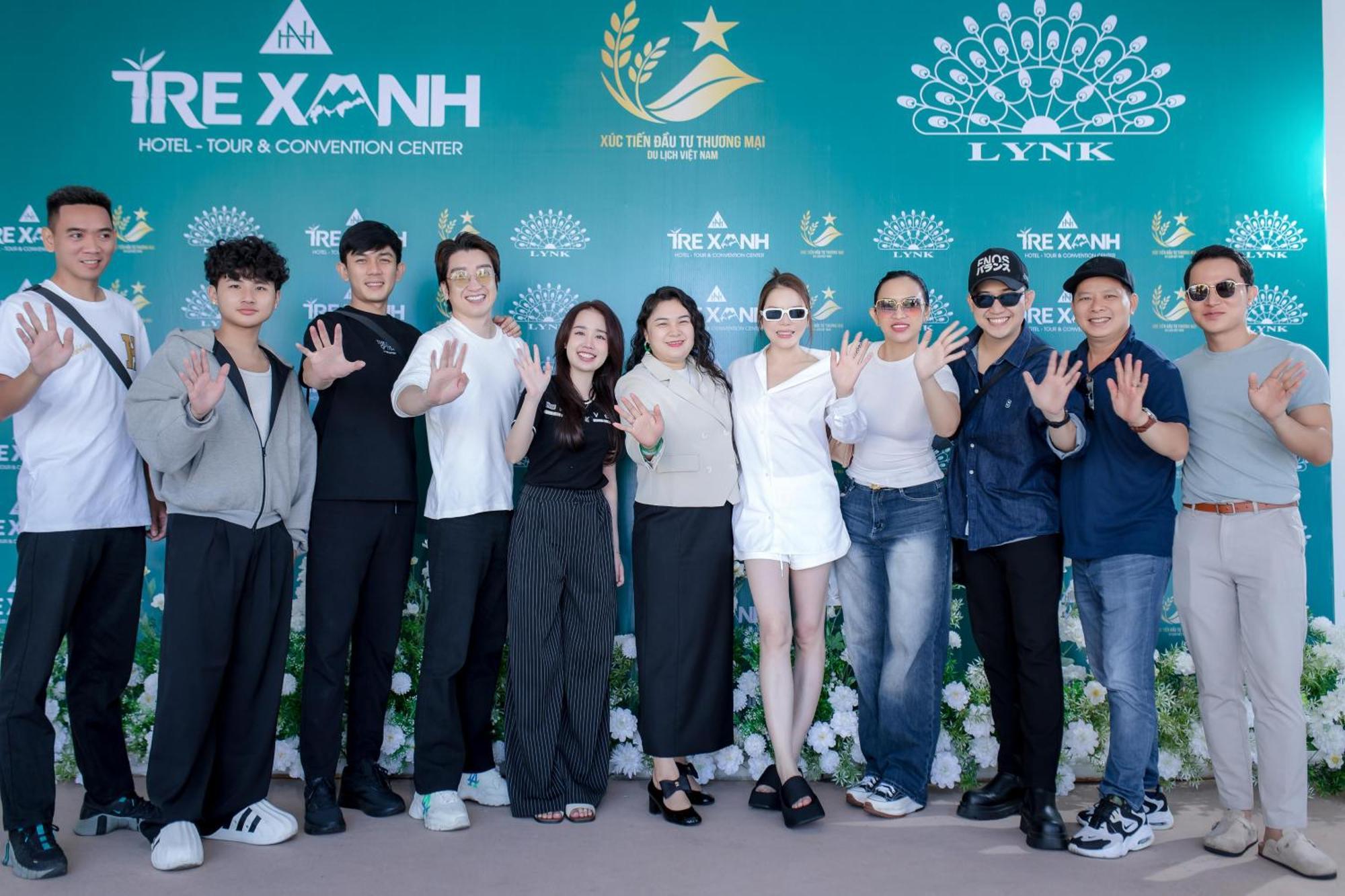 Tre Xanh Hotel Pleiku Bagian luar foto